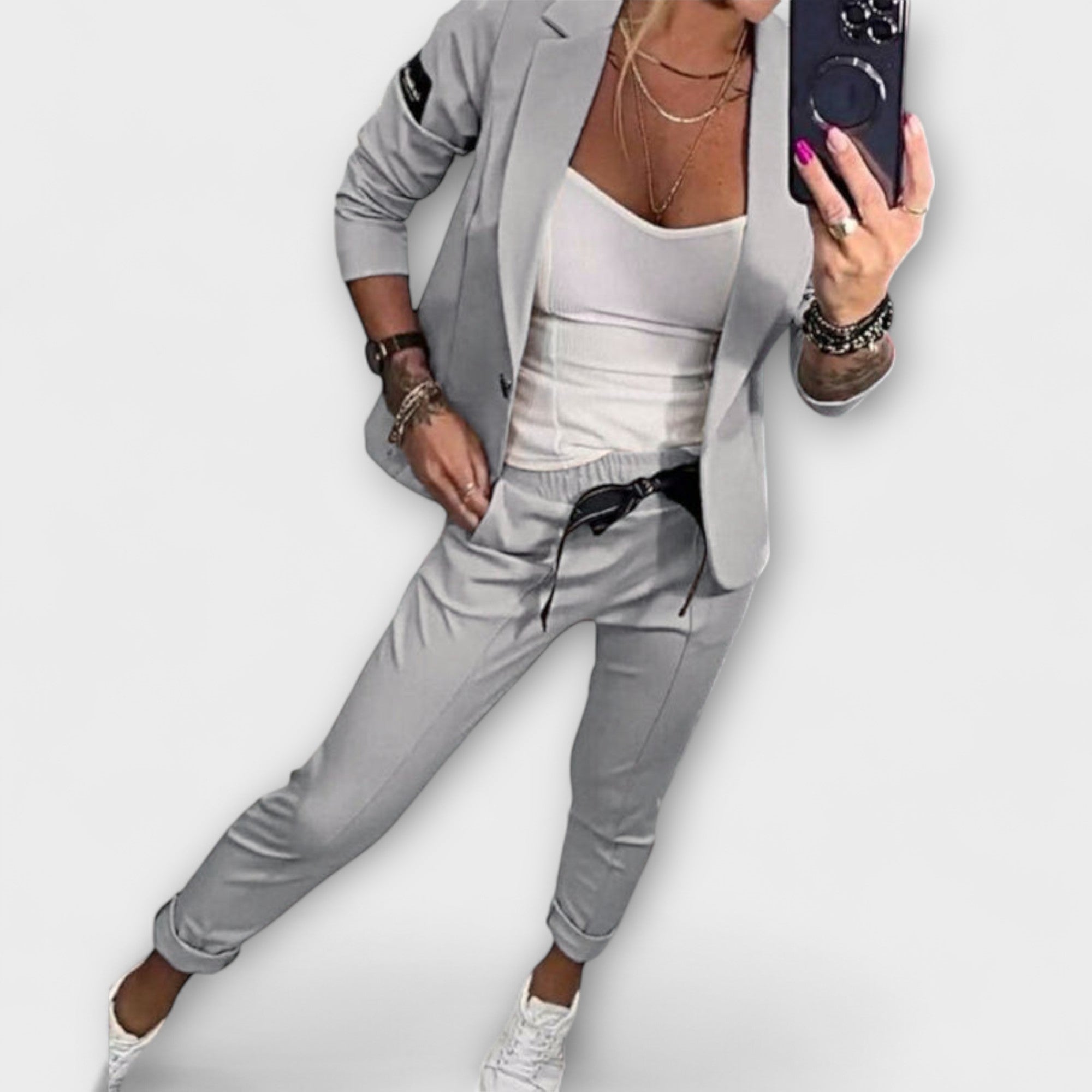 Vionne | Elegante set van top, jasje en broek