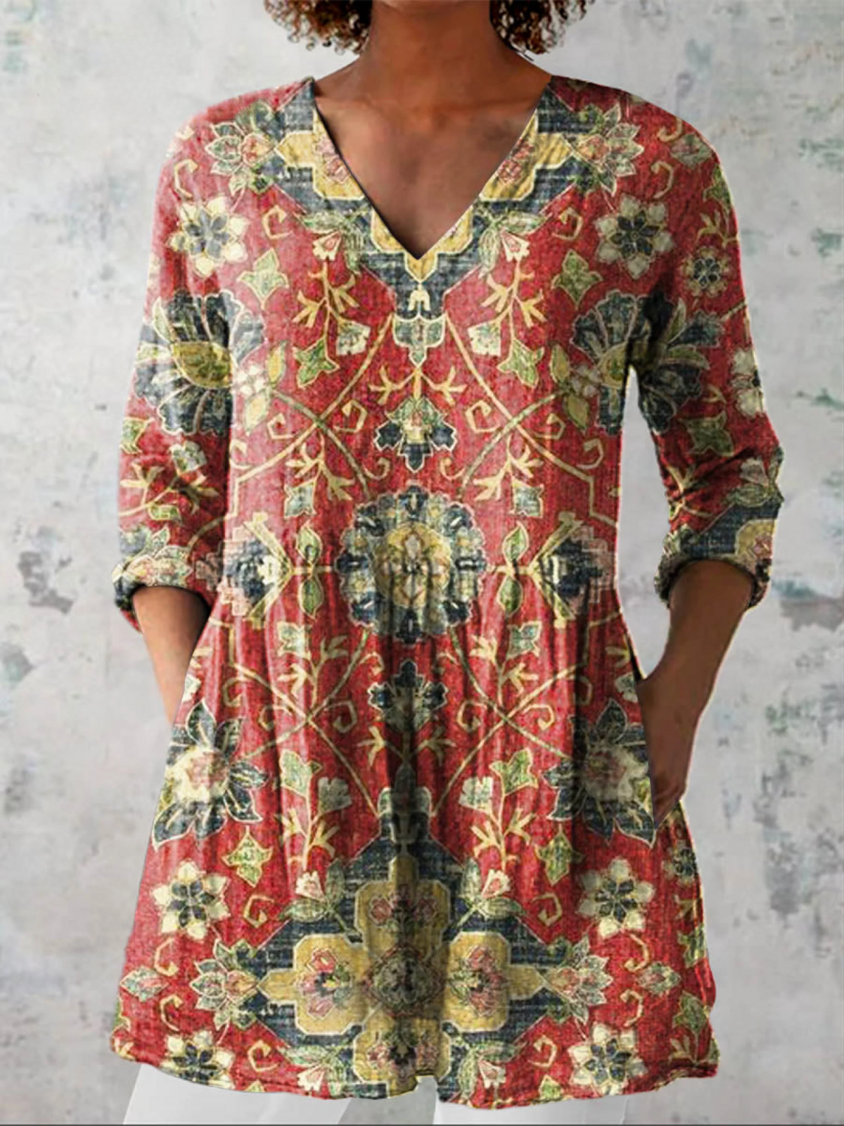 Lea | Lange Blouse met V-hals