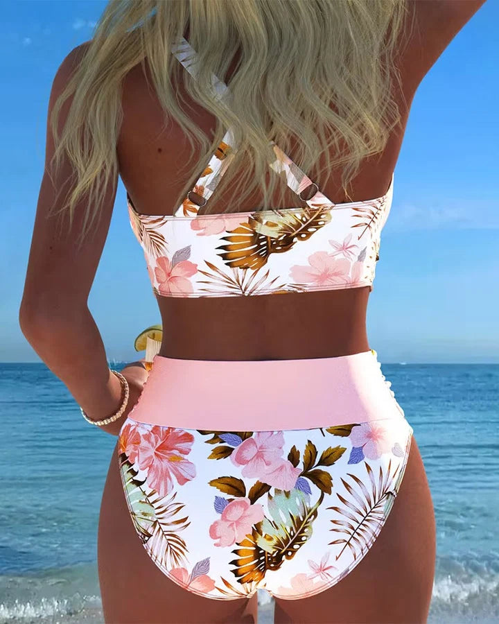 Jolina | Bikini met bloemenprint en split
