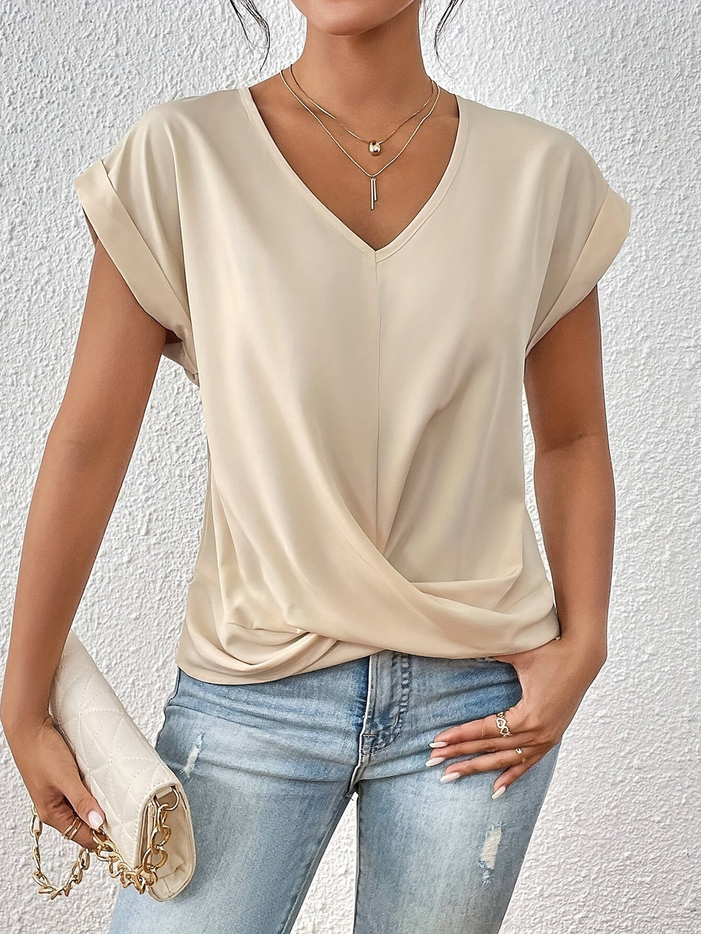 Clea | Casual T-shirt met sweetheart-halslijn