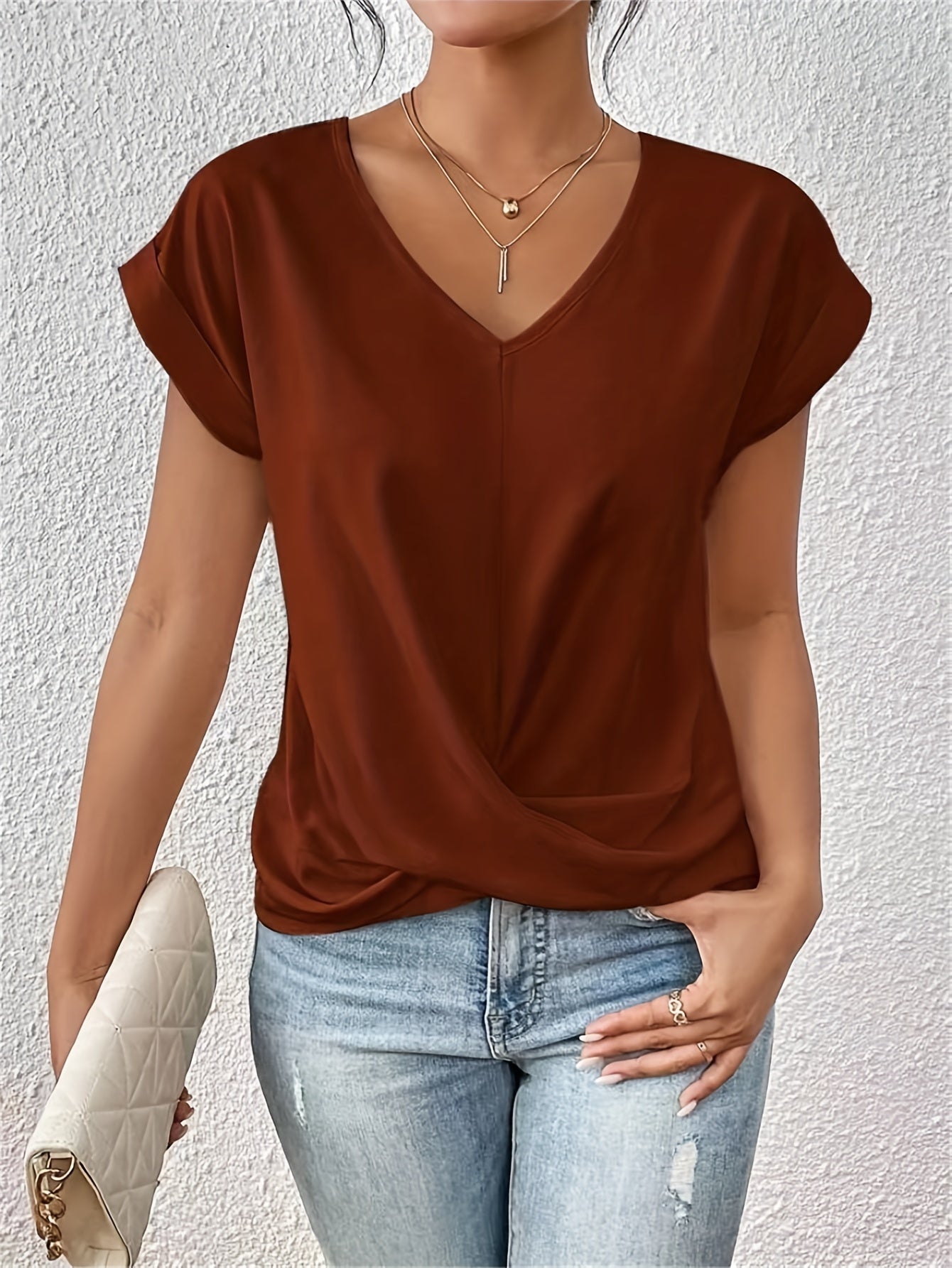 Clea | Casual T-shirt met sweetheart-halslijn