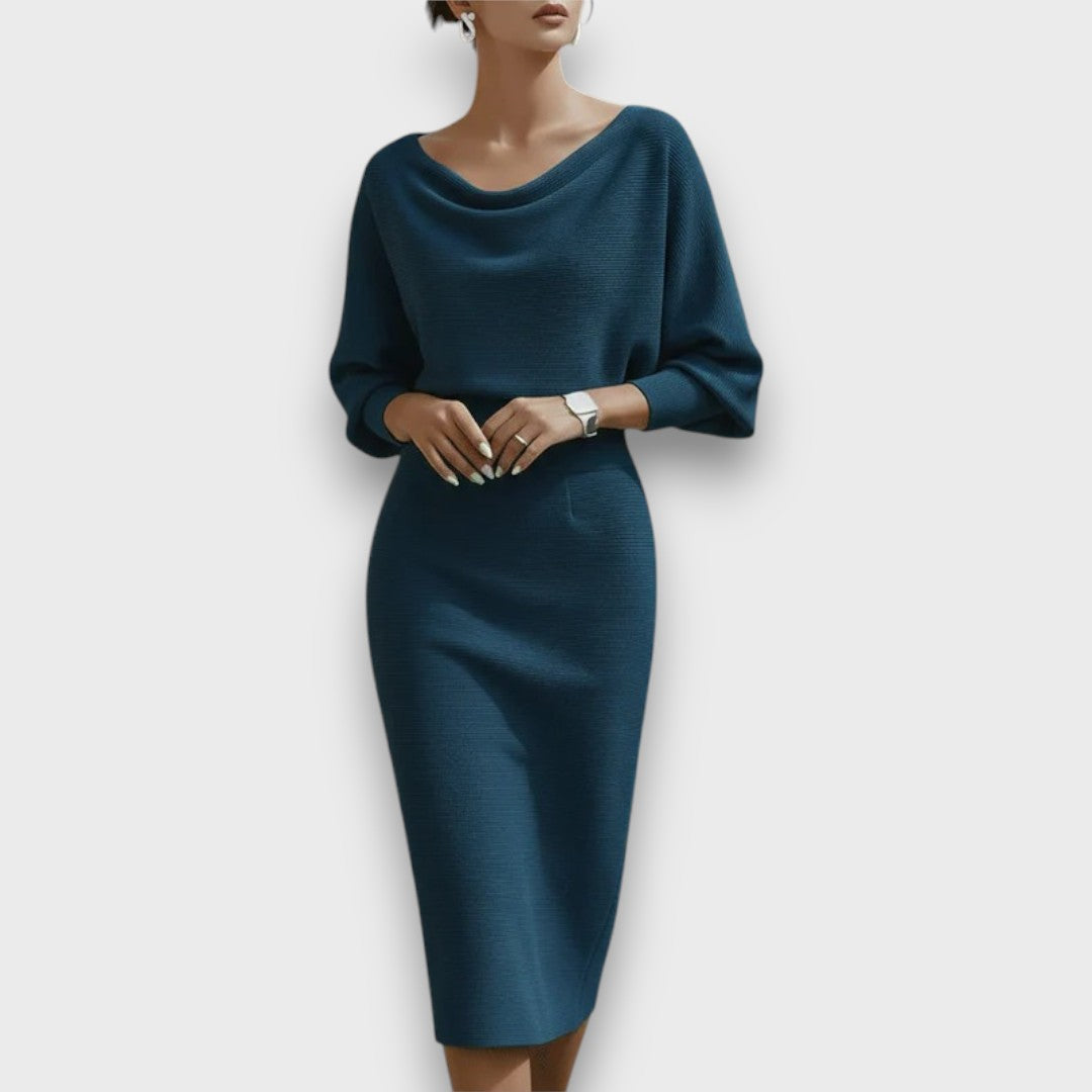 Lunaria – Gedrapeerde Batwing Midi Jurk