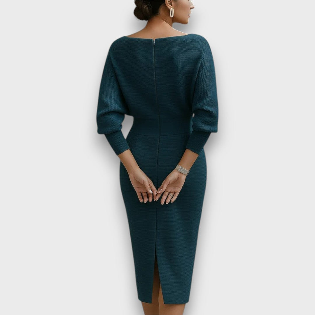Lunaria – Gedrapeerde Batwing Midi Jurk